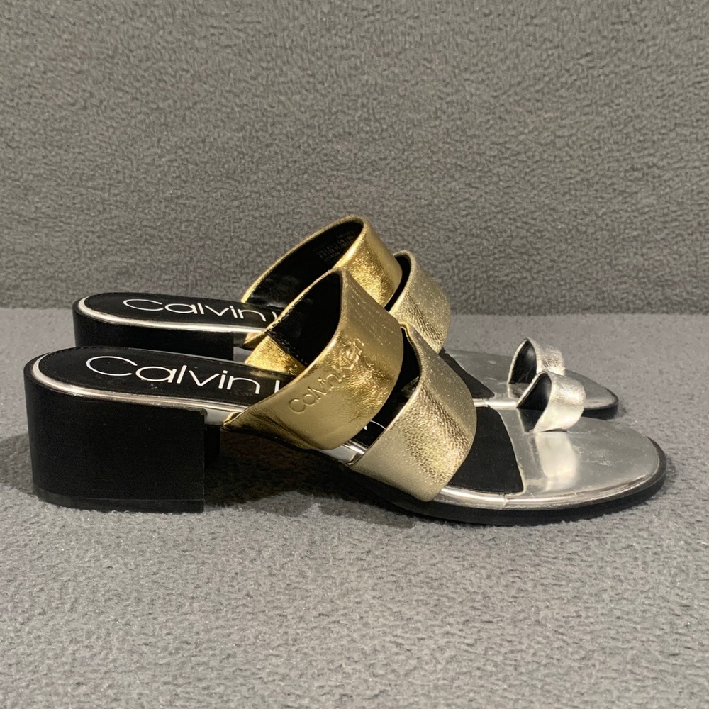 Calvin Klein Peggy Sandals Women 8.5 Metallic Gold Silver Block Heel Toe Loop